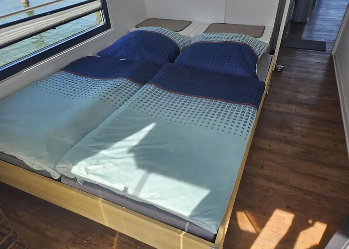 Hausboot Tollow Stralsund